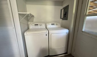 466 E Maple St, Berne, IN 46711
