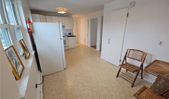 70 Carroll Ave 1004, Newport, RI 02840