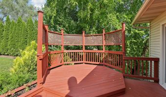 750 Engelhart Dr, Madison, WI 53713