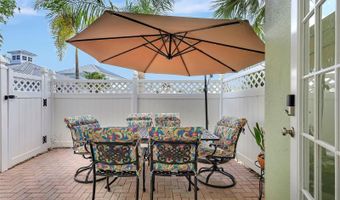 5518 LUMINAR POINTE Ln, Apollo Beach, FL 33572