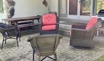 907 Chardonnay, Lewiston, MI 49756