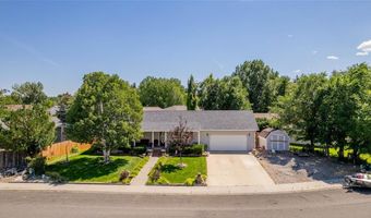 508 River View Dr, Cody, WY 82414