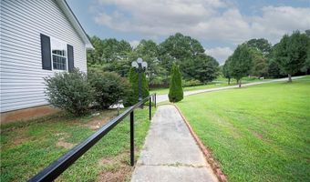 946 Gardner Springs Rd SE, Adairsville, GA 30103