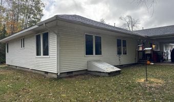 386 390 S Brooke St, Alpena, MI 49707