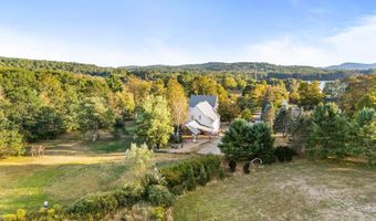 32 Maple St, Andover, NH 03216