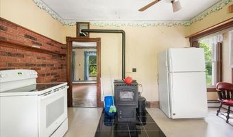 222 River St, Bethel, VT 05032