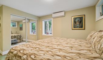 7105 SE Torch Lake Dr, Alden, MI 49612