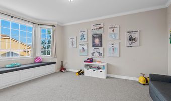 29621 Ridgeway Dr, Agoura Hills, CA 91301