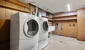326 E Alden Dr, Addison, IL 60101