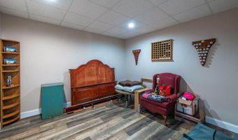 24290 Flax Rd, Abingdon, VA 24211