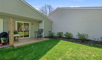 66 Harbor N, Amityville, NY 11701