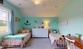 708 N Sunset St, Atkinson, NC 28421