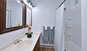 1013 Kearney St, Atchison, KS 66002