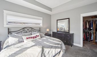 25018 Eagle Vista Dr, Adel, IA 50003
