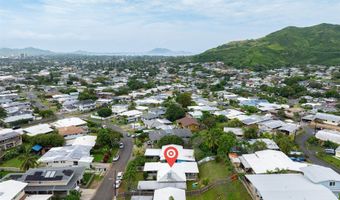 1342 Nanialii St, Kailua, HI 96734