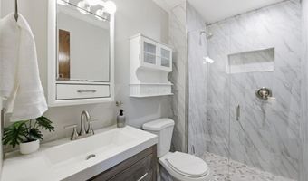 15873 Hayes Trail Ct, Apple Valley, MN 55124