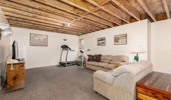 1412 Court St, Adel, IA 50003