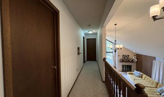 205 Washington Ave W, Albia, IA 52531