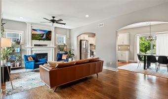 2410 SW 17th St, Ankeny, IA 50023