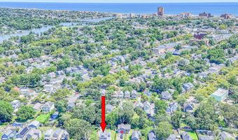 820 NW Dunlewy St NW, Asbury Park, NJ 07712