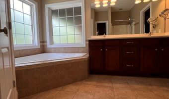 302 Brookside Dr, Algood, TN 38506