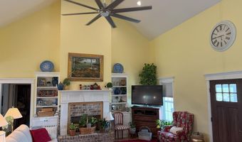 228 Zoarbella Dr, Baxley, GA 31513