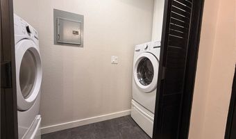 1677 S Hill Ave, Fallbrook, CA 92028