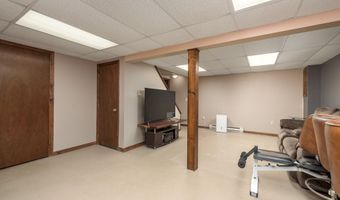 75 Village St, Bristol, CT 06010