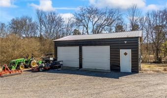 356 W Oak Grove Rd NW, Adairsville, GA 30103