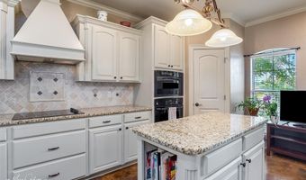 1200 Big Pine Key Ln, Benton, LA 71006