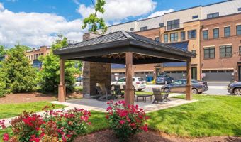 42460 MILDRED LANDING Sq, Ashburn, VA 20148