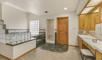 144 E 400 N, Blackfoot, ID 83221