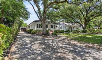 512 Carrison St, Camden, SC 29020