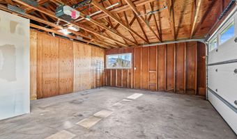 593 Crowson Rd, Ashland, OR 97520