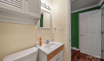 196 Spruce St, Badin, NC 28009