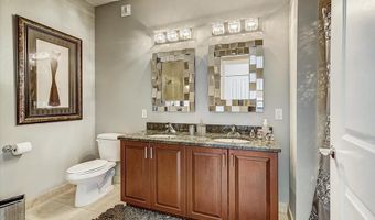901 N PENN St F1202, Philadelphia, PA 19123