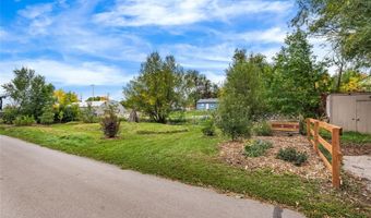 7105 Geneva Ct, Lakewood, CO 80214