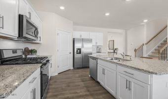 1026 Queensland Ln, Ayden, NC 28513