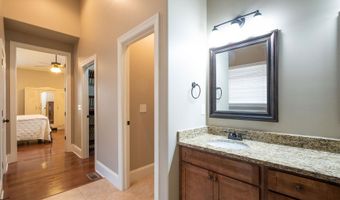110 Coal Creek Dr, Boiling Springs, SC 29316