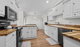 12404 SW 31ST Ave, Archer, FL 32618