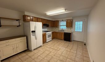 50 Lincoln Ave 1 R, Danbury, CT 06810