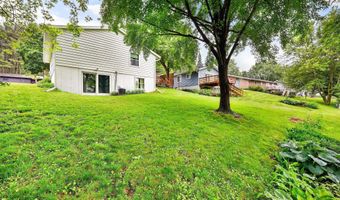 2606 McKenna Blvd, Madison, WI 53711