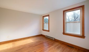 975 Wolf Hill Rd, Cheshire, CT 06410