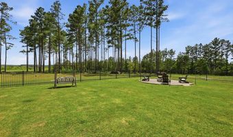 218 Lost Oak Ln, Brandon, MS 39047