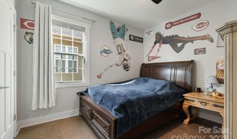 40 Hyde Park Pl, Arden, NC 28704