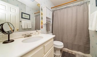 1064 Eliot St, Oceanside, CA 92057