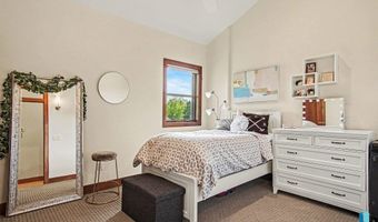 505 N Pasque Flower Trl, Brandon, SD 57005