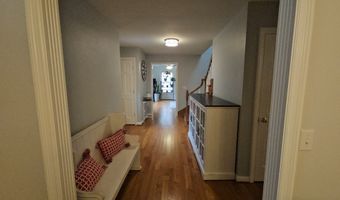 3455 Boy Scout Rd, Ashland, KY 41102