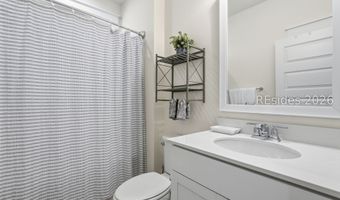 101 Carolina Oaks Ave, Bluffton, SC 29909