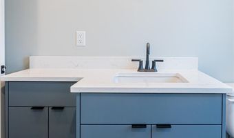 30 Fern St, Asheville, NC 28803